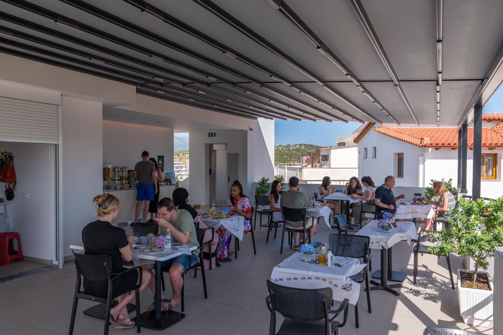 Monel Hotel Εξαμίλιο Εξωτερικό φωτογραφία